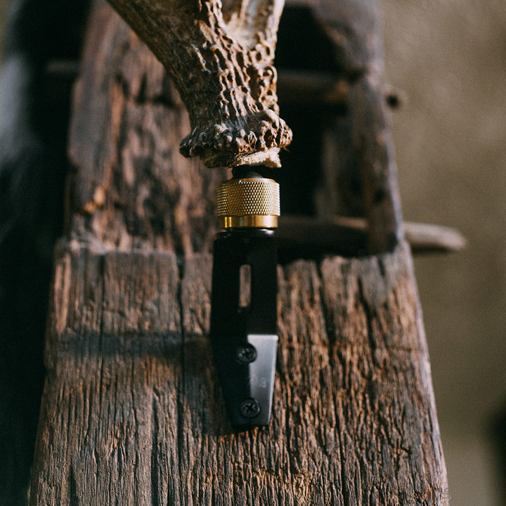 RH1 - Black + Brass